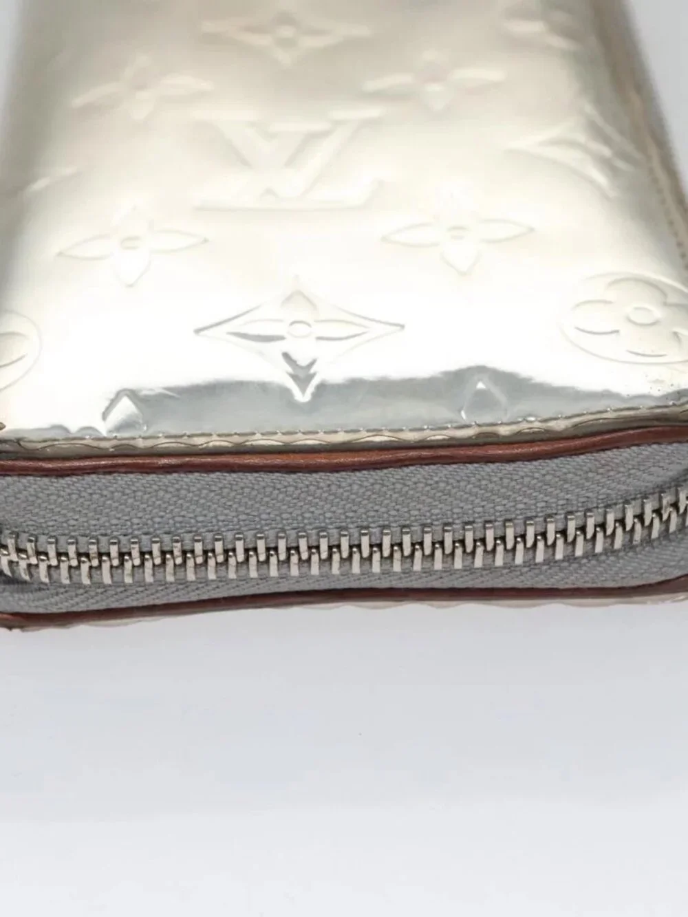 LOUIS VUITTON Monogram Miroir Zippy Wallet Vertical Wallet Silver - Picture 9 of 16